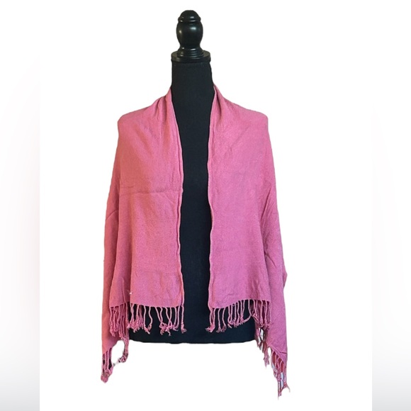 Accessories - 5/25$ ✨ Pink Scarf/Wrap